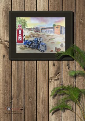 Meditation. Tableau d'une Harley-Davidson bleue accrochée sur un mur en lambris de bois.