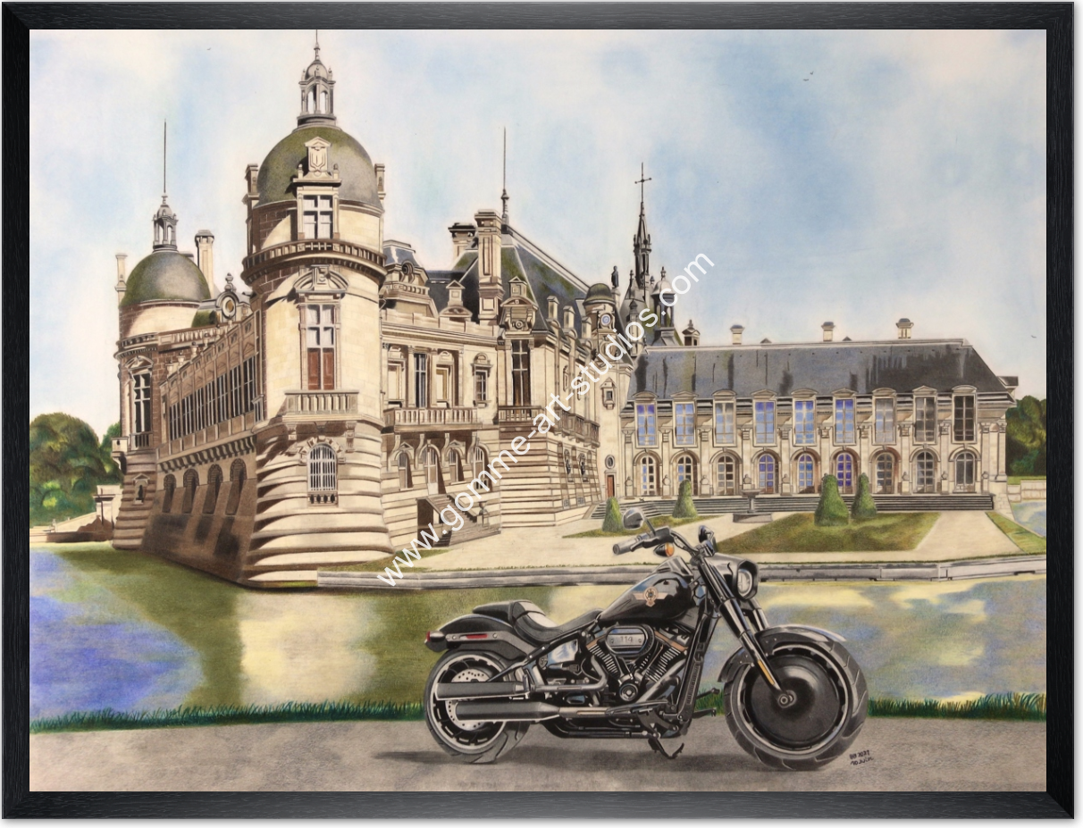 fatboy-chantilly-fin-veine-noir Fatboy Chantilly Reproduction - Tableau format 65 x 50 cm d'un Fatboy garé devant le château de Chantilly - Crayons de couleur - cadre en bois fin veiné noir.