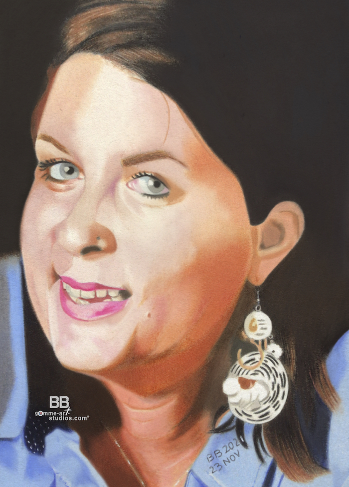 Émilie - Portrait aux crayons de couleur par l'artiste BB - 21 x 14 cm.