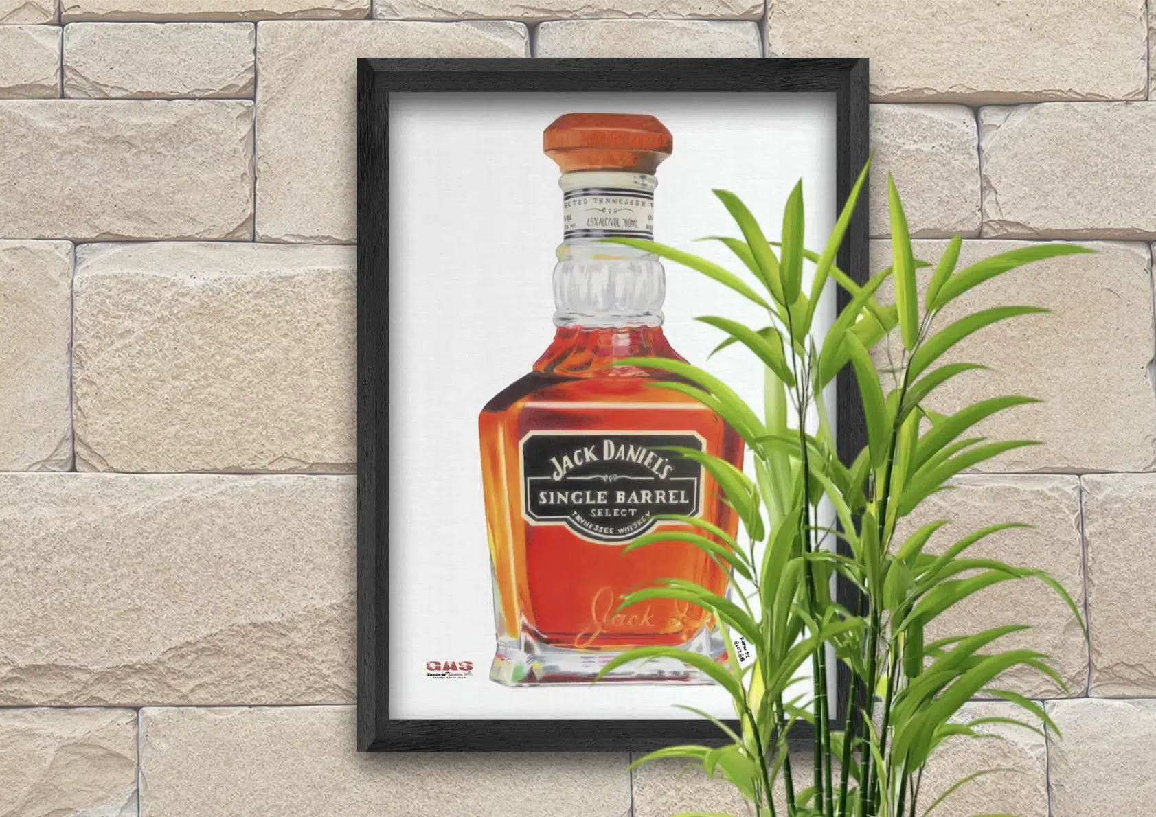 Tableau au format rectangulaire représentant une bouteille de Jack Daniel's. Reproduction sur toile. Mis en valeur par une caisse américaine. Réalisation du tableau original par l'artiste BB de Gomme-art Studios.